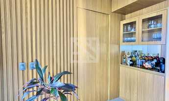 Imagem 3: Sobrado em Condomínio com 4 suítes (sendo 1 no pav térreo), Espaço Gourmet e Piscina