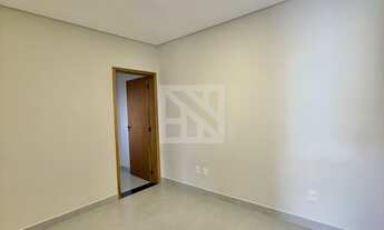 Imagem 5: Sobrado em Condomínio com 4 suítes, Espaço Gourmet e Piscina com móveis planejados em todo