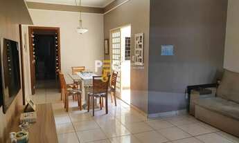 Imagem: Casa Térrea, 3 dormitórios na Rua Luiz