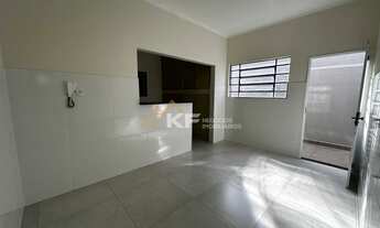 Imagem: Casa à Venda com Suíte no Campos Eliseos