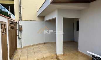 Imagem 2: Casa à venda 3 dormitórios com edícula no Jardim Alvorada - Cravinhos/SP