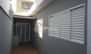 Imagem: Casa à venda com 3 Dormitórios no Bairro