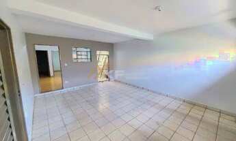 Imagem: Casa em Campos Elíseos, Ribeirão Preto/SP