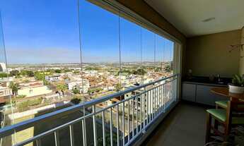 Imagem: Excelente Apartamento Padrão com Varanda