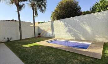 Imagem 3: Casa em Condomínio à Venda com 3 Quartos, sendo 1 suite com Piscina no bairro Recreio das