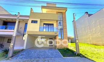 Imagem: Sobrado à venda no bairro Costeira - São