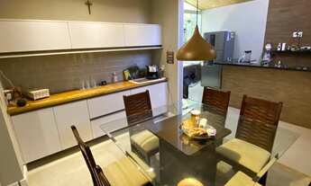 Imagem: Sobrado à venda no bairro Jardim Santa