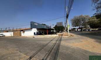 Imagem: Barracão regiao do Coxipo