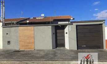 Imagem: Casa à venda no bairro Parque Primavera