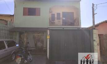 Imagem: Casa à venda no bairro Jardim Itamaraty