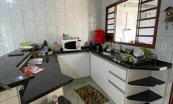 Imagem 2: Casa à venda no bairro Chácara Alvorada - Poços de Caldas/MG