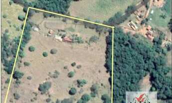 Imagem: Chácara à venda no bairro Centro - Caldas/MG