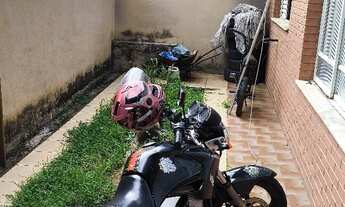 Imagem: Casa à venda no bairro Centro - Poços