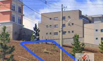 Imagem: Terreno à venda no bairro Centreville