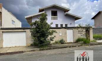 Imagem: Casa à venda em Poços de Caldas/MG