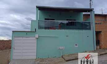 Imagem 2: Casa à venda no bairro Conjunto Habitacional Pedro Afonso Junqueira - Poços de Caldas/MG