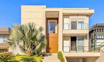 Imagem 2: Cond. Gênesis II - Casa Exclusiva no Alphaville Gênesis 2 – 550 m², Lazer Completo e Vista