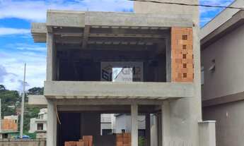 Imagem 3: Casa de Alto Padrão com Lazer Completo