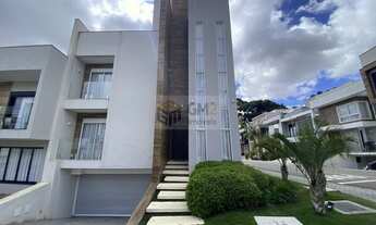 Imagem: Casa sobrado à venda no bairro Uberaba