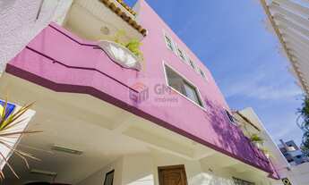 Imagem 3: Casa Sobrado Triplex, bairro Água Verde, Curitiba/PR