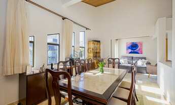 Imagem 5: Casa Sobrado Triplex, bairro Água Verde, Curitiba/PR