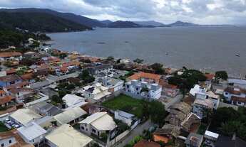 Imagem: Terreno com 475m², em Sambaqui, Florianópolis