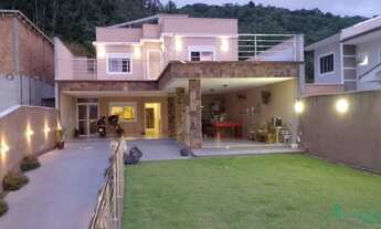 Imagem: Casa Alto Padrão no jardim botânico