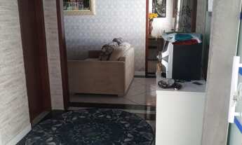 Imagem 6: Linda casa com piscina em palhoça