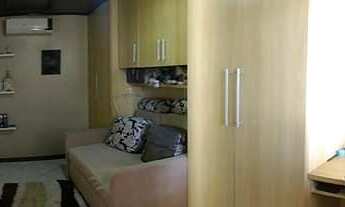 Imagem 7: Linda casa com piscina em palhoça