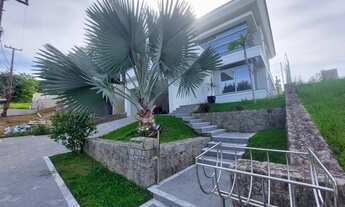 Imagem: Casa Alto Padrão em pedra branca