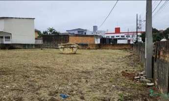 Imagem: Terreno com viabilidade de 8 andares em