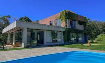 Imagem 1: Sítio com casa de alvenaria em rancho queimado