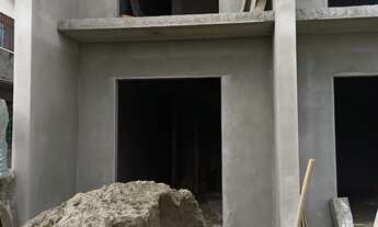 Imagem 3: Casa à venda no bairro Espinheiros - Joinville/SC