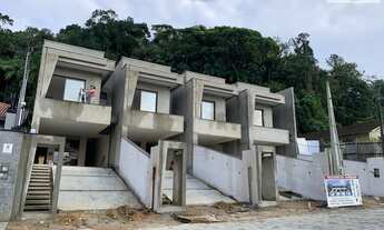 Imagem: Casa à venda no bairro Glória - Joinville/SC