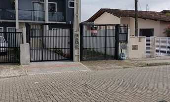 Imagem: Sobrado à venda no bairro Espinheiros