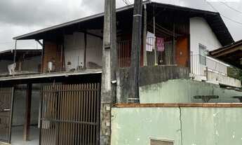 Imagem: Casa à venda no bairro Boa Vista - Joinville/SC