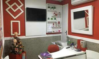 Imagem: Sala no Complexo Odonto Médico Itaigara