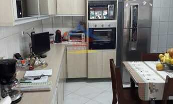 Imagem 5: Sobrado-Alto-Padrao-para-Venda-em-Vila-Curuca-Santo-Andre-SP, 4 dormitórios, 1 suítes, 1 b