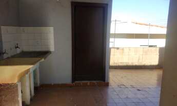 Imagem 5: CASA TERREA COM EDICULA E TARRAÇO RENDA EXTRA