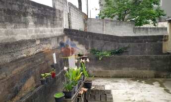 Imagem 6: Casa Antiga com 80 m² com 2 Quarto, Sala, Cozinha, 1 Banheiro!