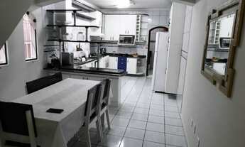 Imagem: Casa à venda no bairro Vila Suíça - Santo