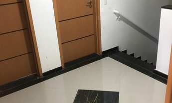 Imagem 2: Apto Padrão, 2 dormitórios na Rua Dos Alpes