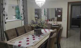 Imagem 5: SOBRADO PADRÃO COM TRÊS DORMITÓRIOS CLOSET E SUITE NO PARQUE CAPUAVA EM SANTO ANDRÉ