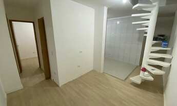 Imagem: CASA SOBREPOSTA DOIS DORMITOÓRIOS SENDO