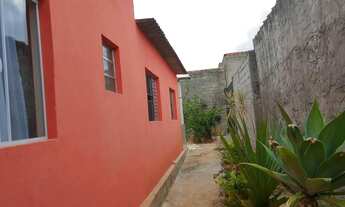 Imagem 4: Casa Padrão, 3 dormitórios, 1 suítes, 1 banheiros, 2 vagas na garagem, 95M² de Área Constr