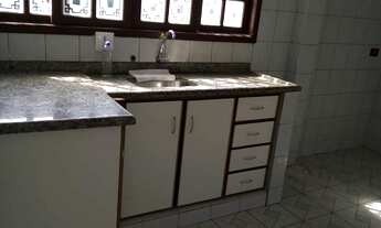 Imagem 5: Casa Sobrado, 3 dormitórios, 2 banheiro, 7 vagas na garagem, 244M² de Área Construída, 244