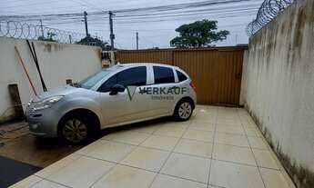 Imagem: Casa à venda no bairro Garavelo Residencial