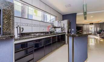 Imagem 7: Casa com 3 dormitórios e 3 suítes no bairro Jardim Itu