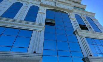 Imagem: Apartamento à venda no bairro Meia Praia