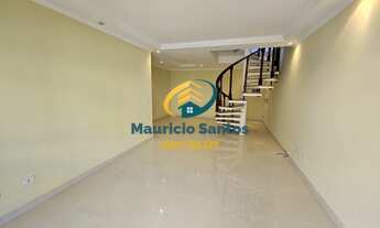 Imagem 4: Cobertura Duplex em Mongaguá, bairro Jardim Marina, 4 dormitórios sendo 1 suíte, piscina e